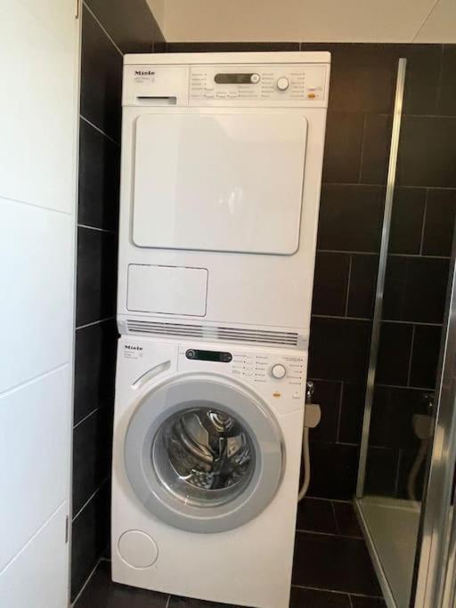 Big Penthouse 2 Bedrooms In Center With Parking And Largeterrace-41 룩셈부르크 외부 사진